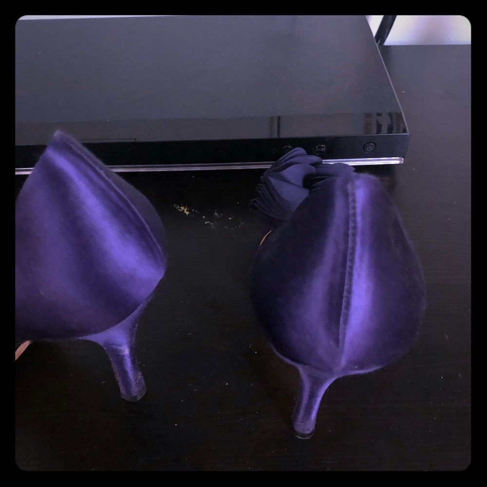 Badgely Mischka pumps